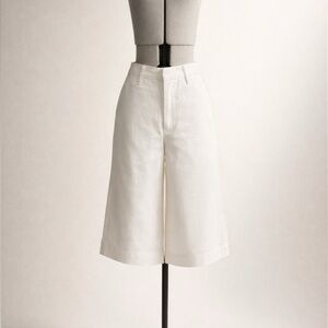 CO Long Bermudas, NWOT, Ivory Viscose/Wool blend, sz4